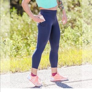 NWT. Rise and grind legging